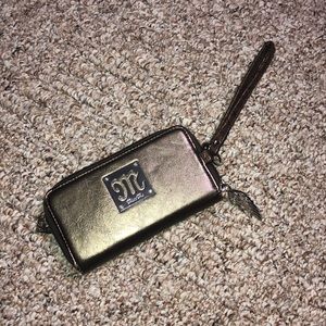 Like New Miss Me Wristlet